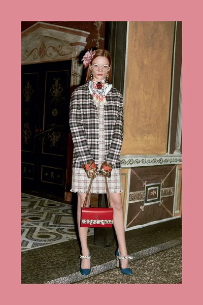 Look 52